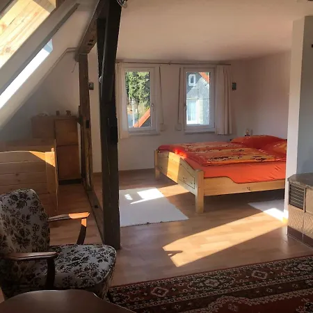 Holiday home Ferienhaus Schwalbennest Suhl