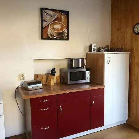 Holiday home Ferienhaus Schwalbennest Suhl