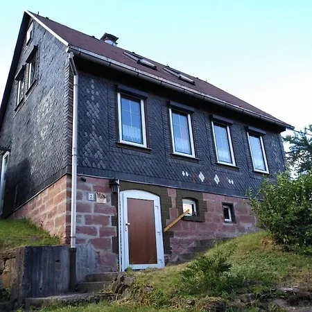 Ferienhaus Schwalbennest * Suhl