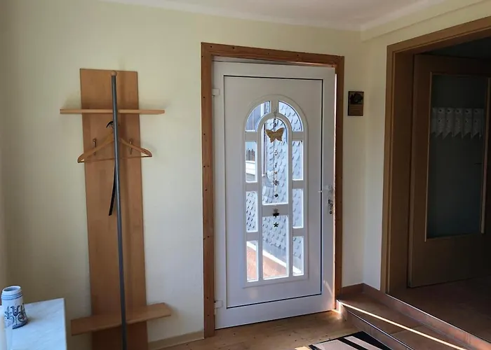 Schwalbennest * Suhl